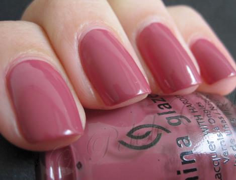 Dusty Rose Nails