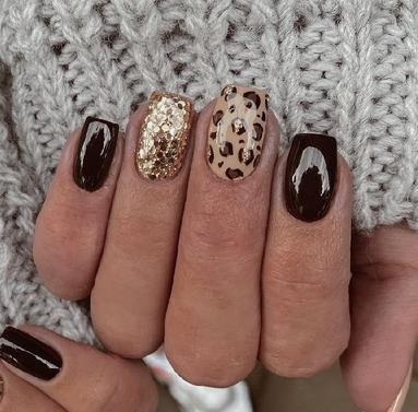 Leopard Print Nails