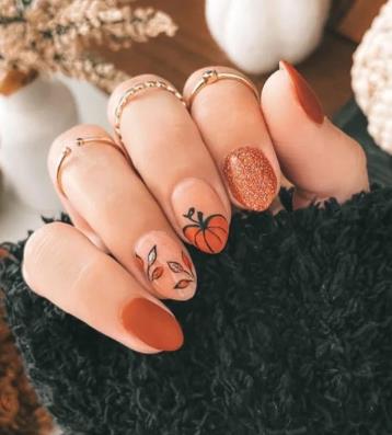 Brown Floral Mani