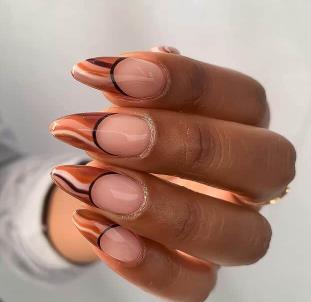 Espresso Swirl Nails