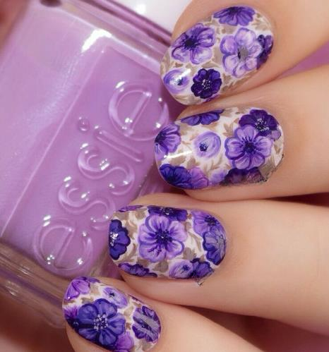 Floral Nail Art