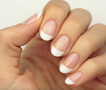 Half-Moon Accent French Manicure French Tip Nails