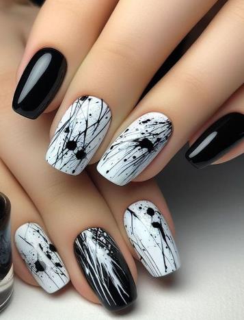 Brush Stroke Black Fall Nails