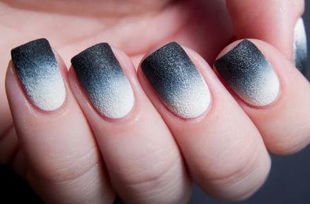 Monochrome Ombré Fusion