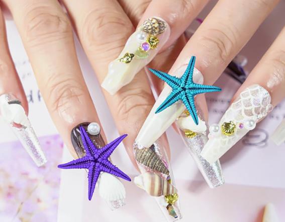 3D Starfish & Shell Accents beach nails