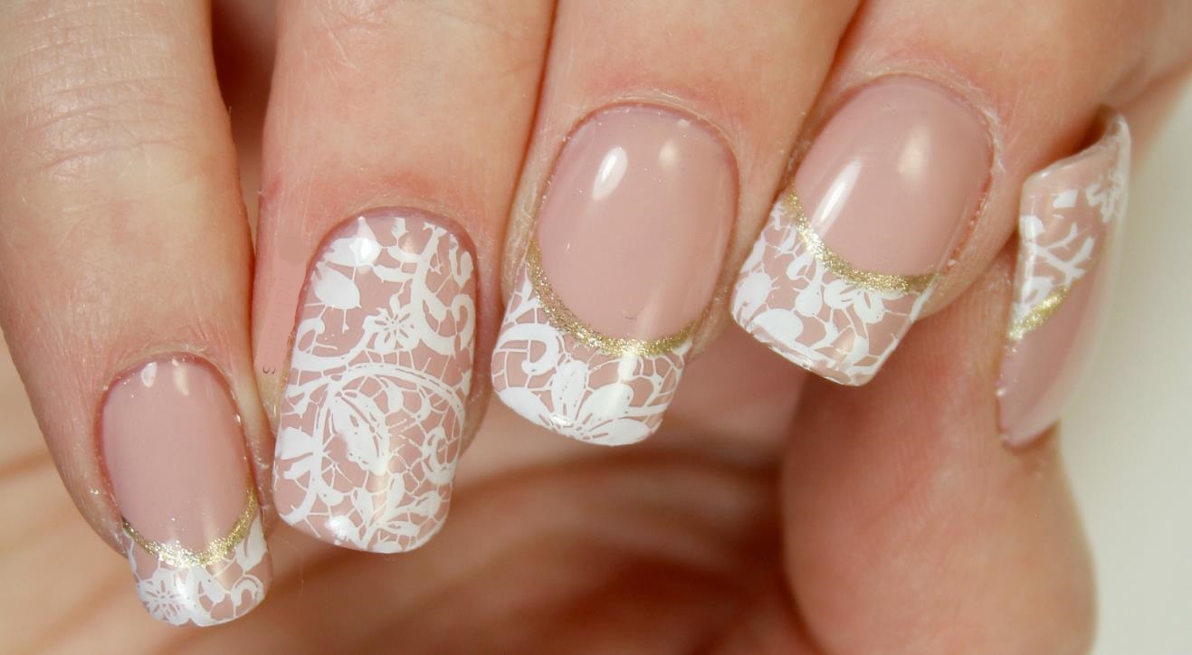 25 French Tip Nails That Are So Fall-Ready
