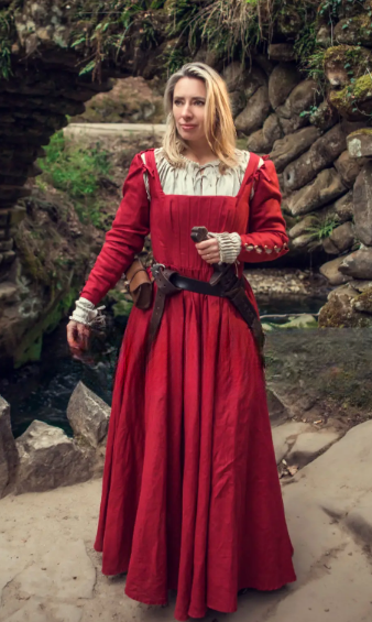 The Powerful Tudor Noblewoman's Hunting Outfit