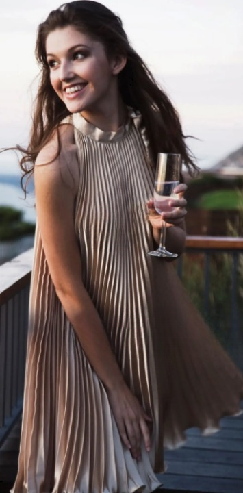 The Evening Cocktail Ensemble with Neapolitan Flair