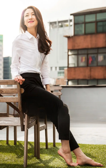 The Rooftop Bar Sophistication - Upscale Casual Perfection