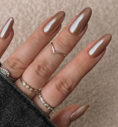 Amber Chrome Finish nude fall nails