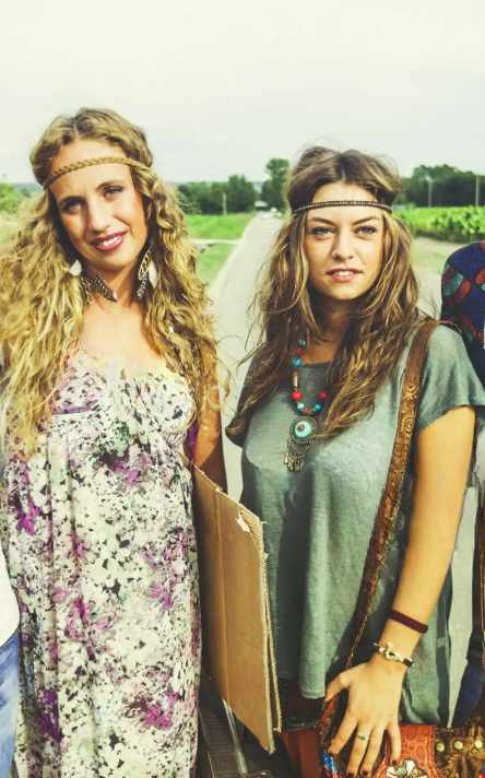 DIY Guide to Authentic Hippie Style
