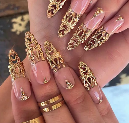 Jeweled Chrome Dark Chrome Nails