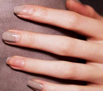 Minimalist Chrome Accents nude fall nails
