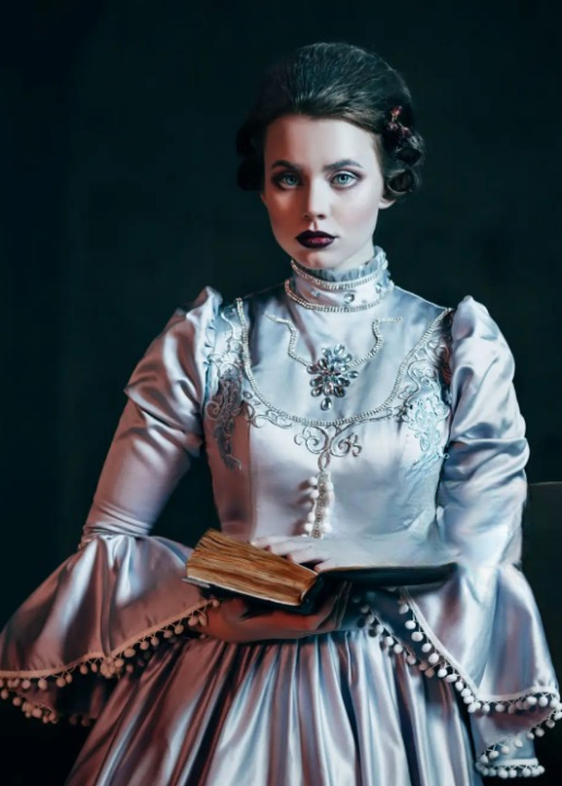 Elizabeth Bennet – Pride and Prejudice book characters dress