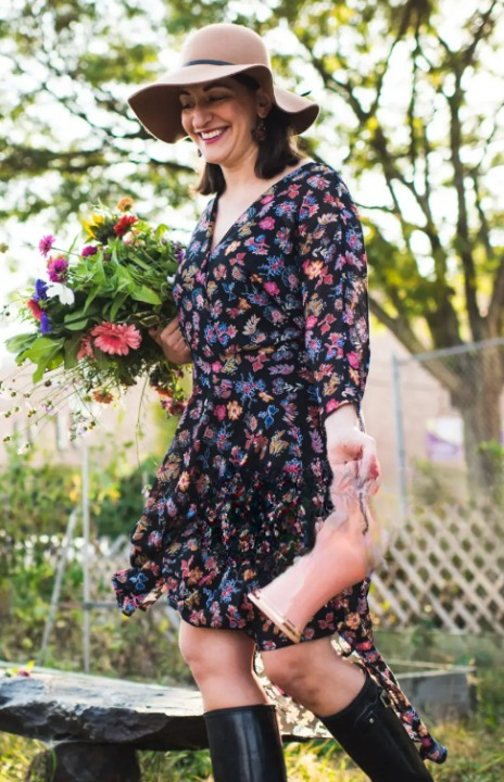 Garden Explorer with Gardening Gloves & Tools Coraline Dress to Impress Outfit Ideas