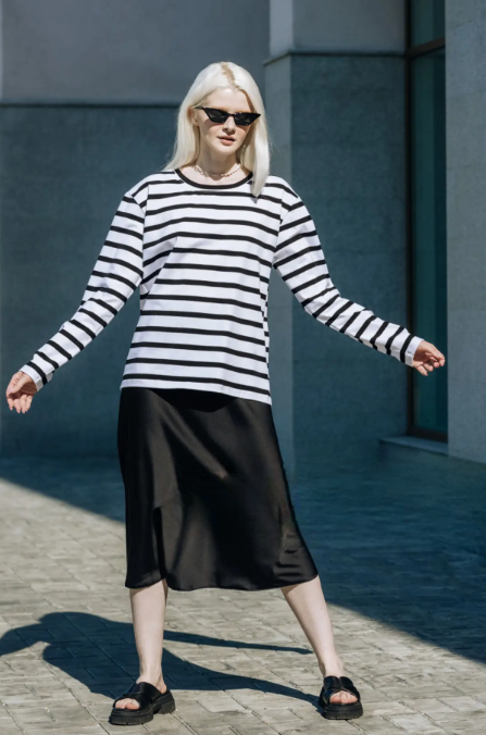 Midi Skirt + Fitted Long-Sleeve + Converse High-Tops VSCO Dress