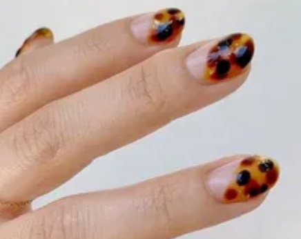Negative Space Tortoiseshell november nails