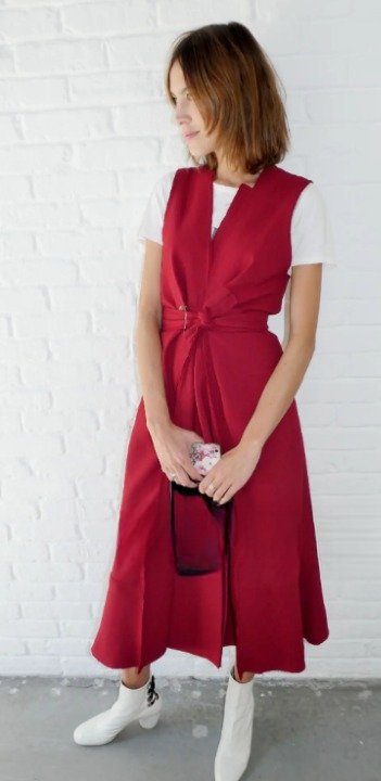 Neo-Professional Wide-Leg Ensemble Future Career Dress to Impress Outfit Ideas