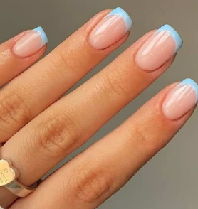 Cloud-Lined French Summer French Tip Nails