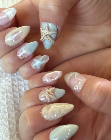 Seashell Inspired Tips Summer French Tip Nails