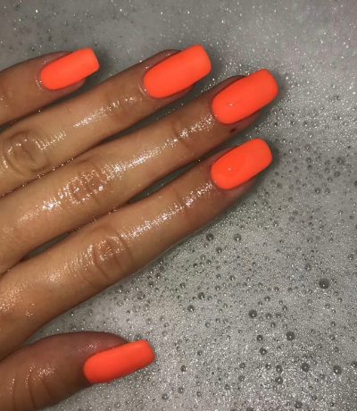 Terracotta Matte orange summer nails