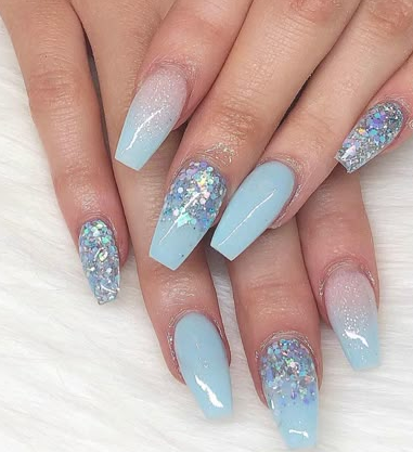 Sparkly Blue Ombré Light Blue Nails