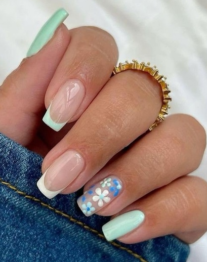 Side French with Mint Accents