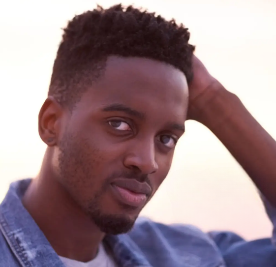 Skin Fade fade haircut black man