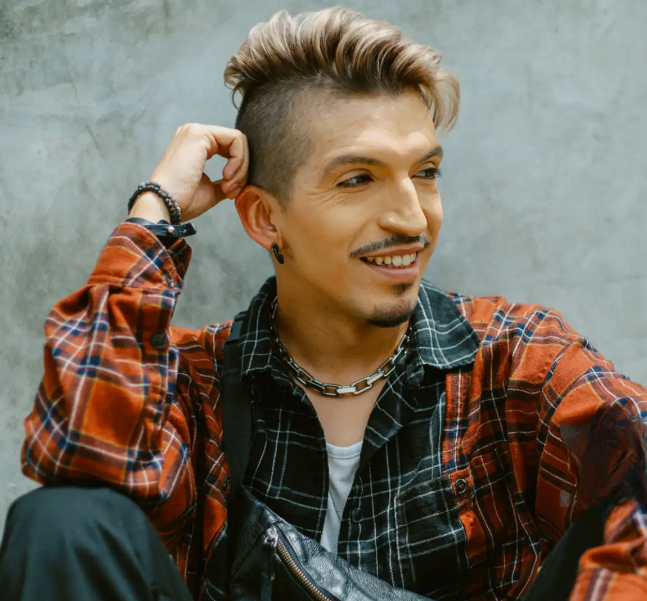 Undercut Low-Maintenance Men’s Haircuts