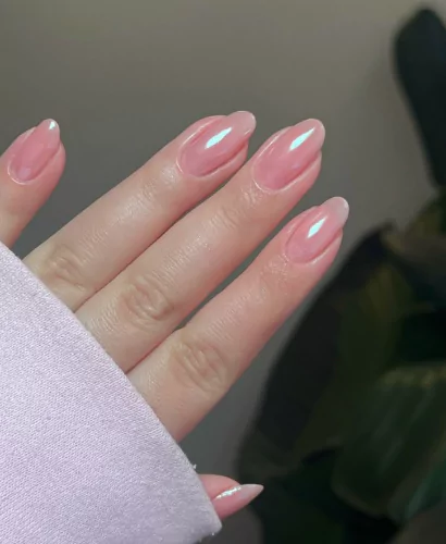 blush nails, blush effect nails,