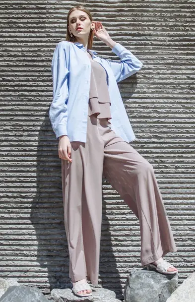 Cardigan + Camisole + Palazzo Pants: Layered Luxury EveryBodyIsBeautiful Curvy spring outfit