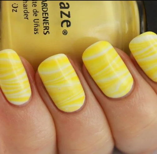 Marble Swirls YellowNailStyles