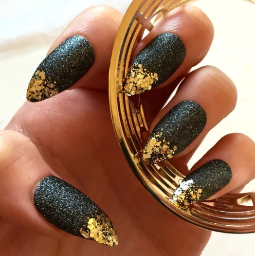 Gold Constellation Design GlamNailIdeas