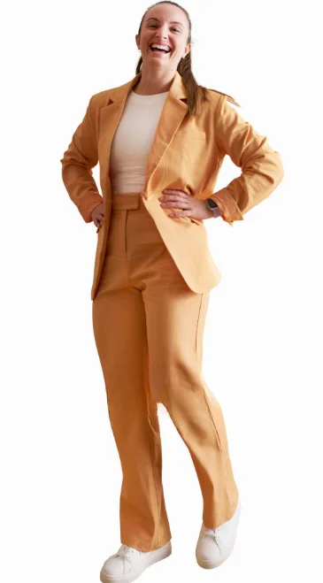 Blazer & High-Waisted Bottoms ElegantPlusSizeStyle classy curvy outfit