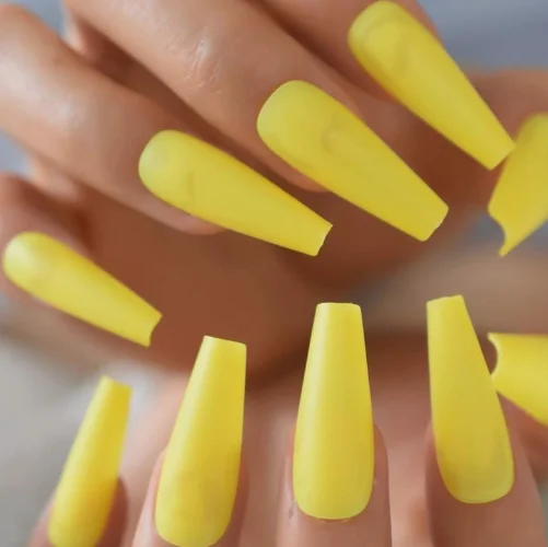 Velvet Matte MinimalNailDesigns