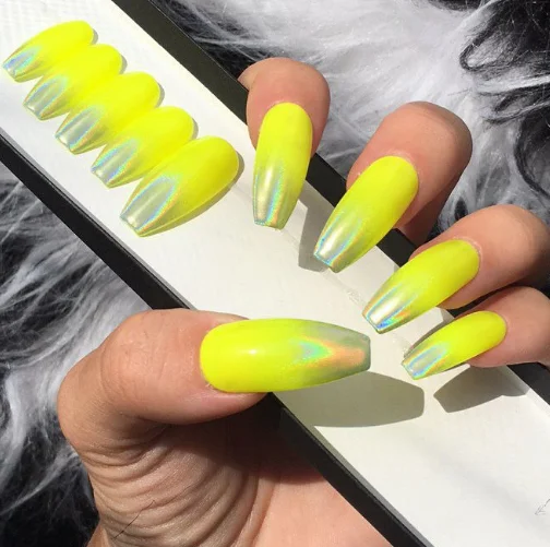Holographic Chrome NailGoals