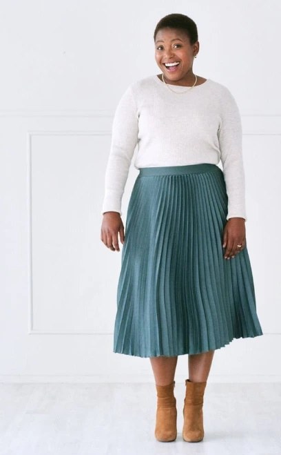 Midi Skirt + Cropped Sweater: Sweet Meets Sophisticated PlusSizeSpringLooks