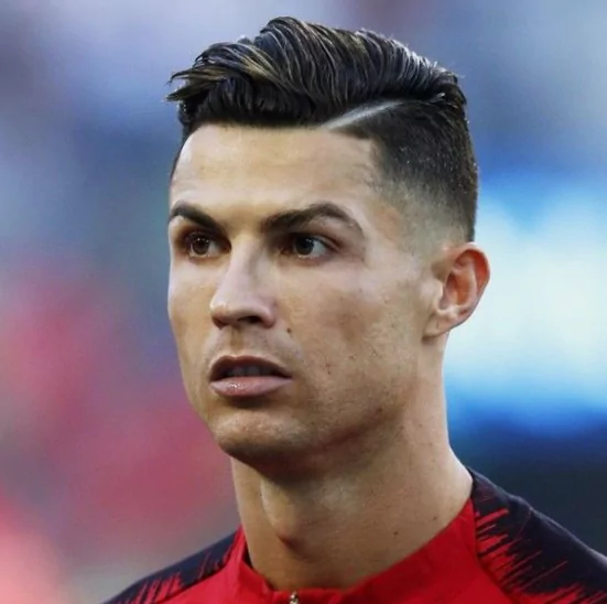 2005 – The Gel-Spiked Forward Phenomenon
Cristiano Ronaldo haircuts, haircuts of Ronaldo, Ronaldo hairstyle evolution