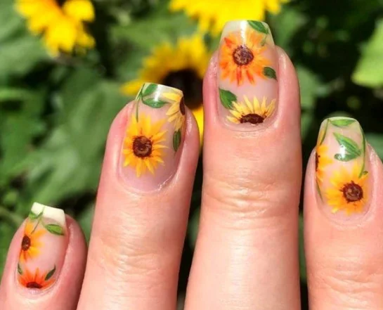 Botanical Garden Complexity Sunflower Nail