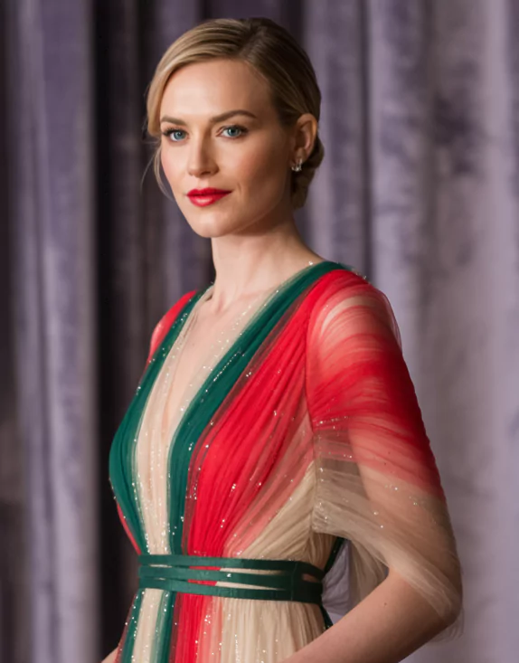 Holiday Events
red and green outfit ideas
red and green outfit for ladies
red and green outfit combo